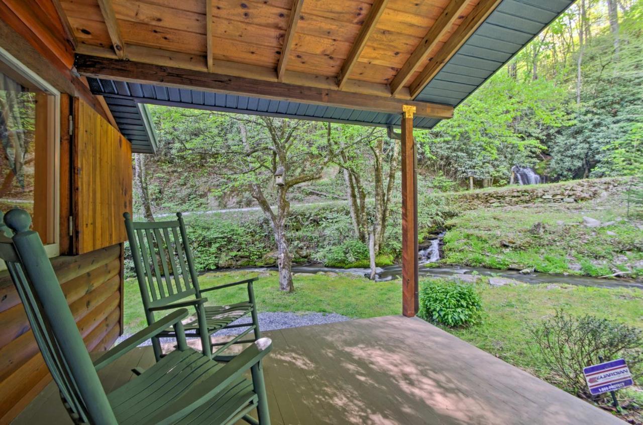 Bryson City Cabin With Fire Pit On Coopers Creek! Exterior photo